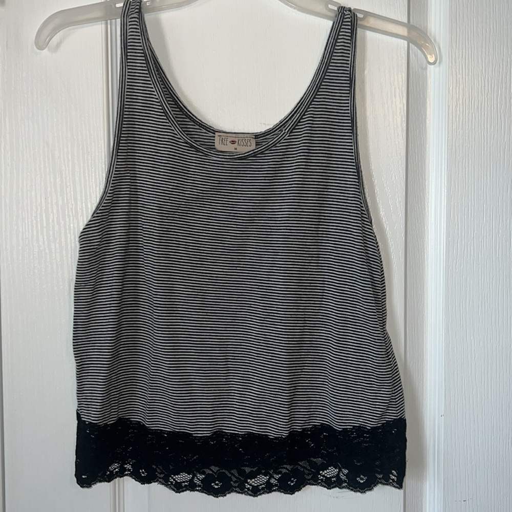 Free Kisses Black & White Striped Lace Tank Top Size M